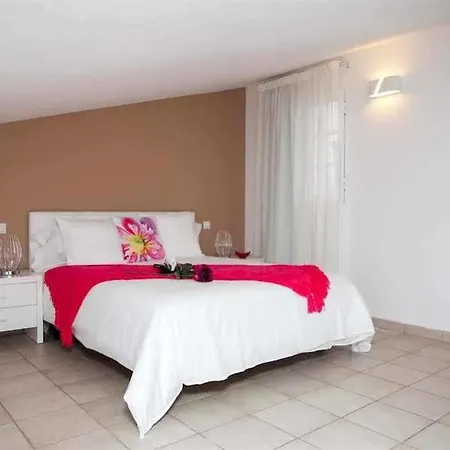 Villa Acacia